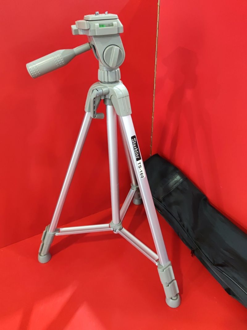 Trípode Starblitz TS-160 ligero