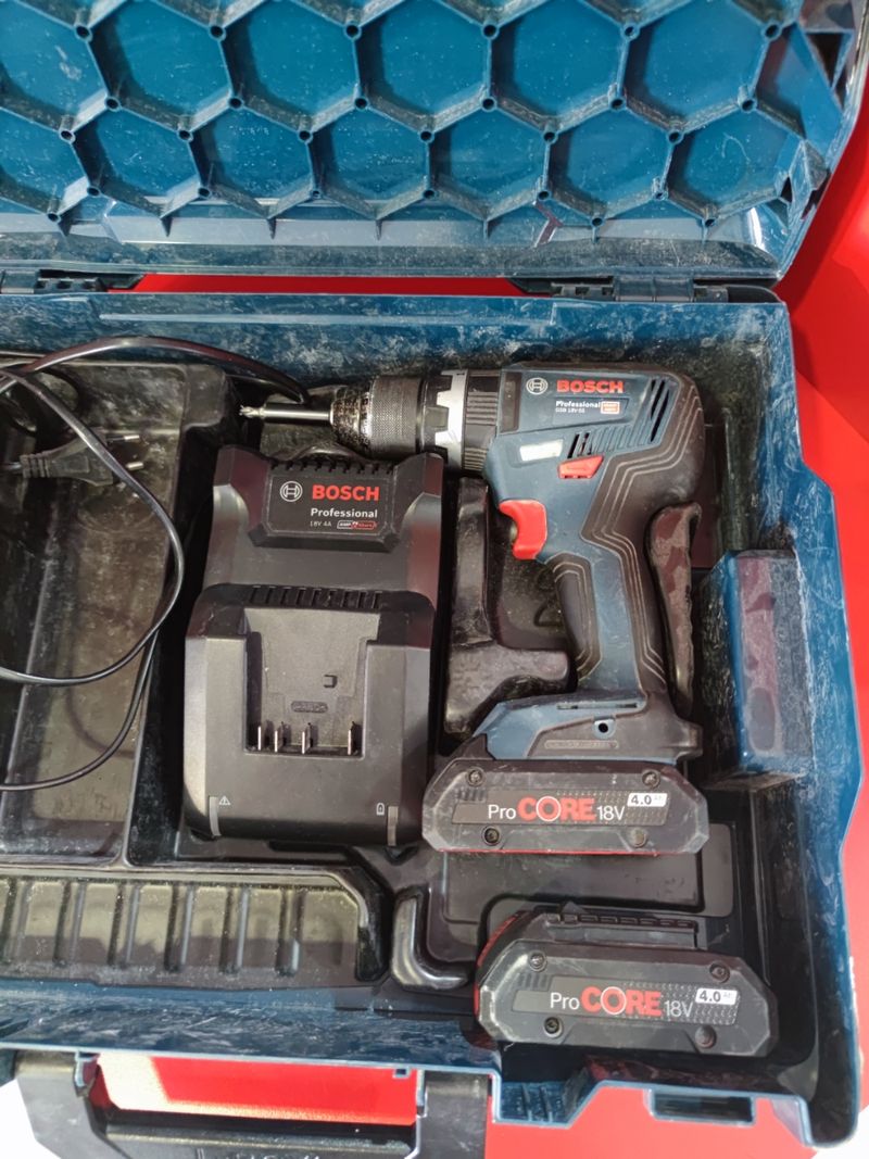 Taladro Bosch GSB 18V-55 + 2 baterías