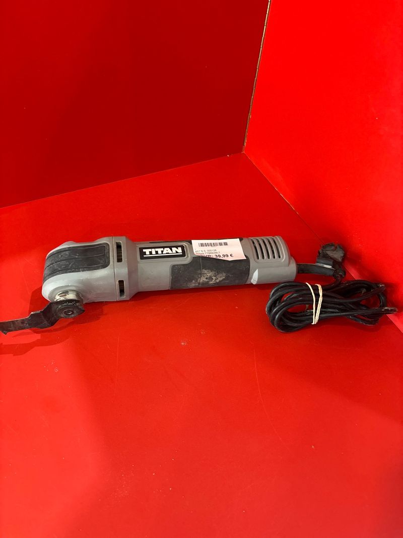 Multiherramienta Titan TTB892MLT