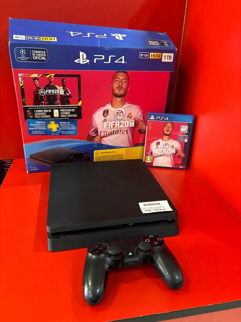 Consola PS4 Slim 1TB + Mando + FIFA 20
