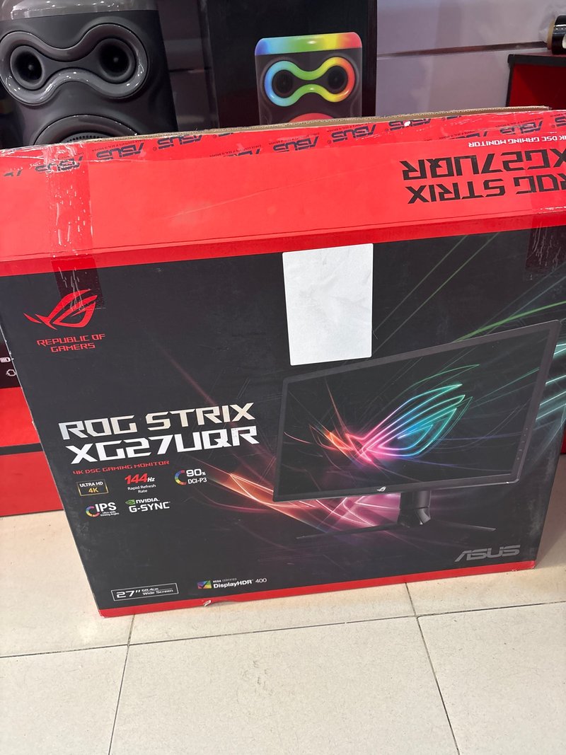 Monitor Asus ROG Strix XG27UQR 4K 144Hz